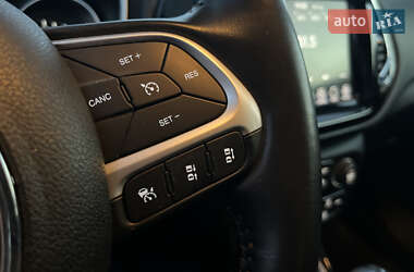 Внедорожник / Кроссовер Jeep Compass 2020 в 