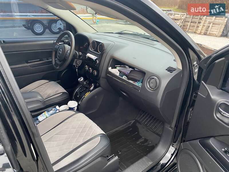 Позашляховик / Кросовер Jeep Compass 2012 в Мукачевому