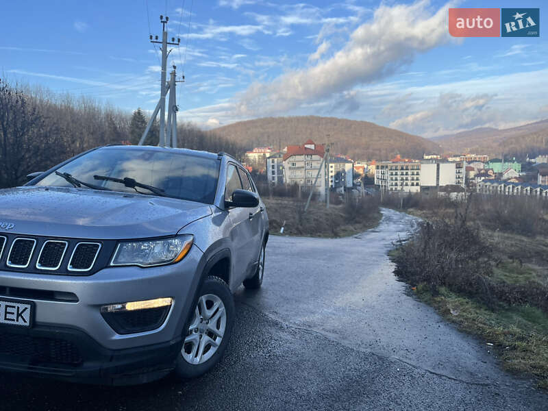 Внедорожник / Кроссовер Jeep Compass 2018 в Сумах