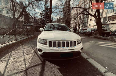 Внедорожник / Кроссовер Jeep Compass 2016 в Киеве