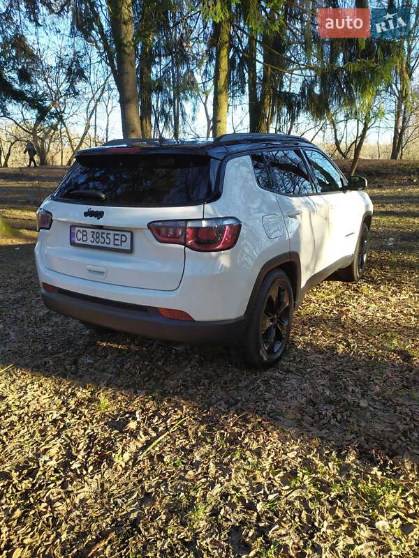 Внедорожник / Кроссовер Jeep Compass 2018 в Чернигове