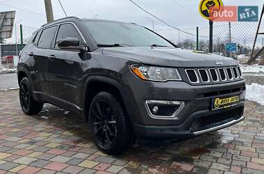 Внедорожник / Кроссовер Jeep Compass 2018 в 