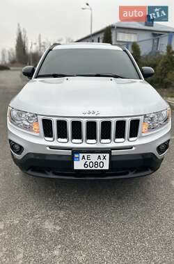 Внедорожник / Кроссовер Jeep Compass 2012 в Днепре