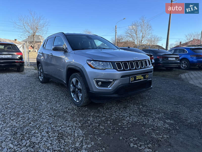 Внедорожник / Кроссовер Jeep Compass 2020 в 