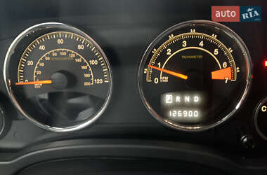 Внедорожник / Кроссовер Jeep Compass 2015 в 