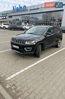 Внедорожник / Кроссовер Jeep Compass 2019 в Киеве