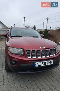 Внедорожник / Кроссовер Jeep Compass 2014 в 