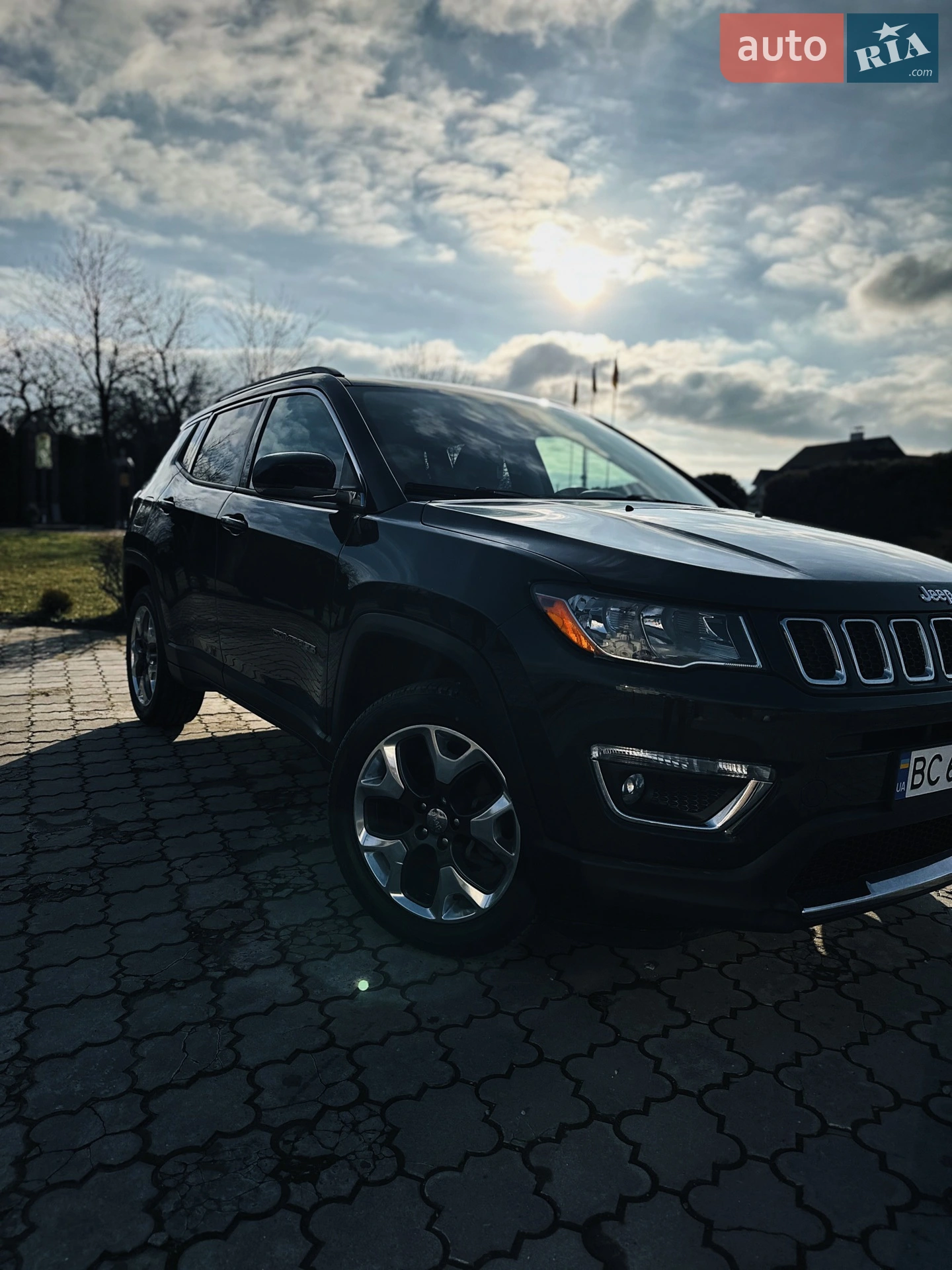 2017 Jeep Compass - мініатюра 3