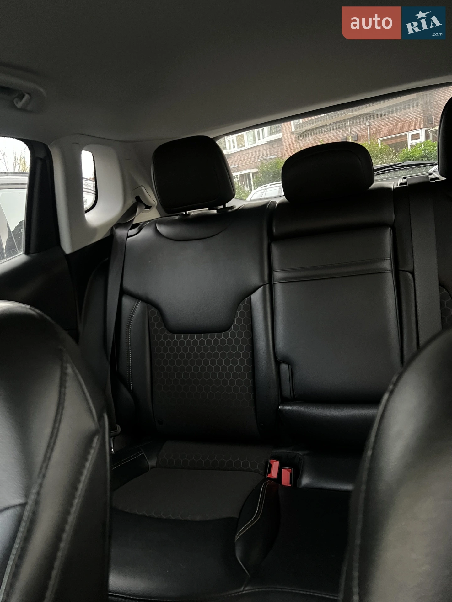 2019 Jeep Compass - мініатюра 8