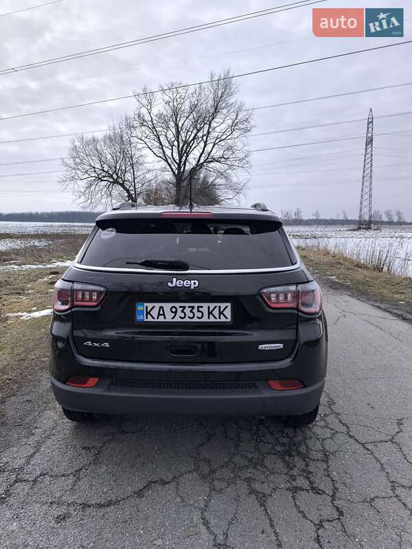 Внедорожник / Кроссовер Jeep Compass 2017 в Киеве фото 4 Внедорожник / Кроссовер Jeep Compass 2017 в Киеве
