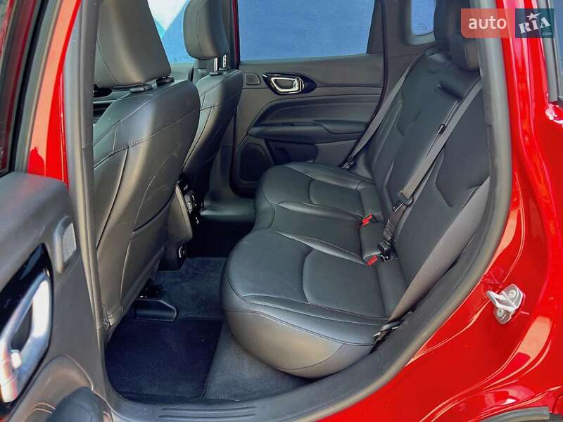 Внедорожник / Кроссовер Jeep Compass 2022 в Киеве