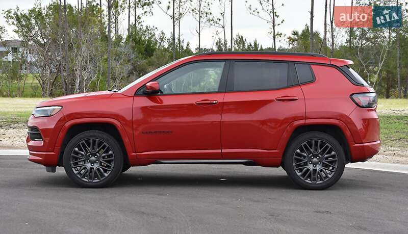 Внедорожник / Кроссовер Jeep Compass 2022 в Киеве