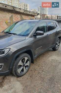 Позашляховик / Кросовер Jeep Compass 2017 в Вишгороді