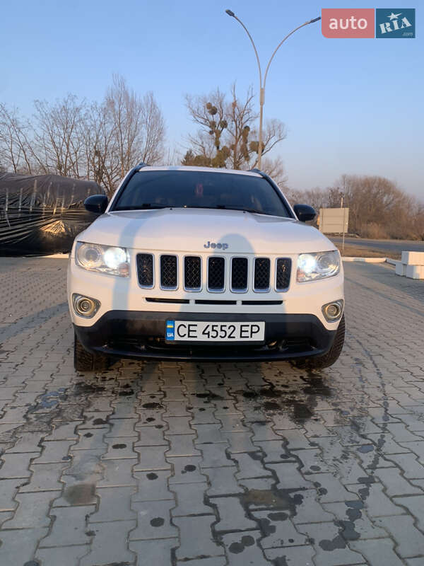 Позашляховик / Кросовер Jeep Compass 2012 в Чернівцях
