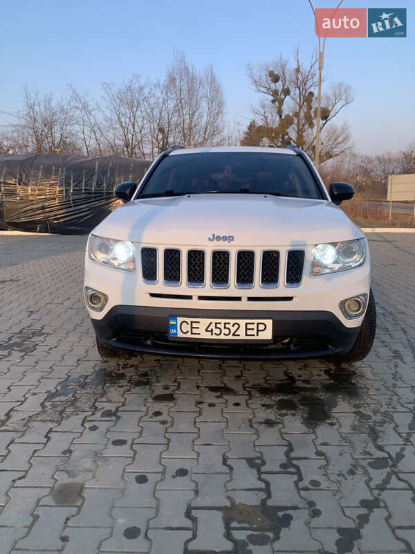 Позашляховик / Кросовер Jeep Compass 2012 в Чернівцях