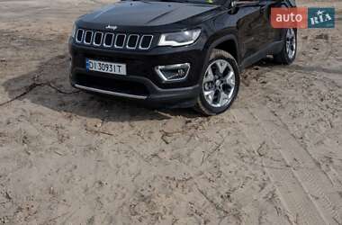 Внедорожник / Кроссовер Jeep Compass 2018 в 