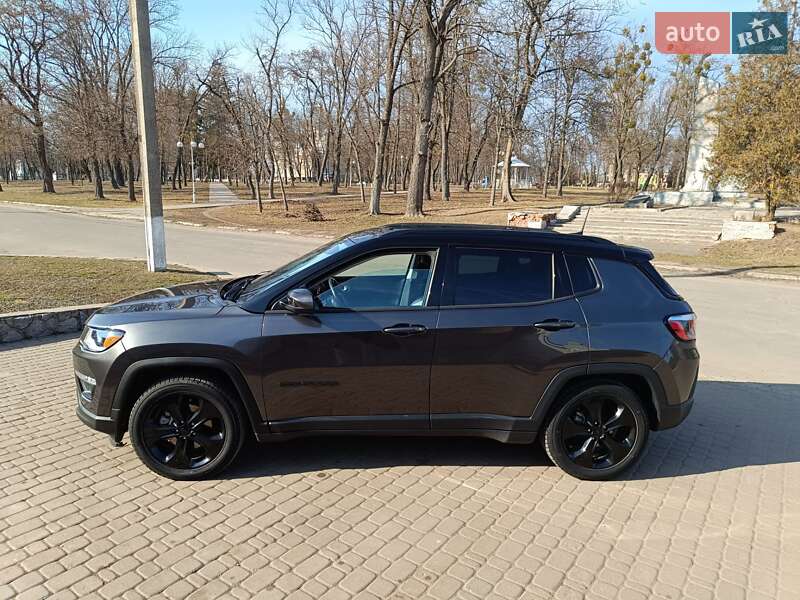 Внедорожник / Кроссовер Jeep Compass 2020 в Прилуках