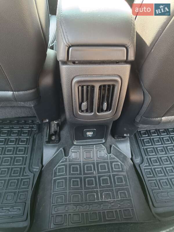 Внедорожник / Кроссовер Jeep Compass 2020 в Прилуках