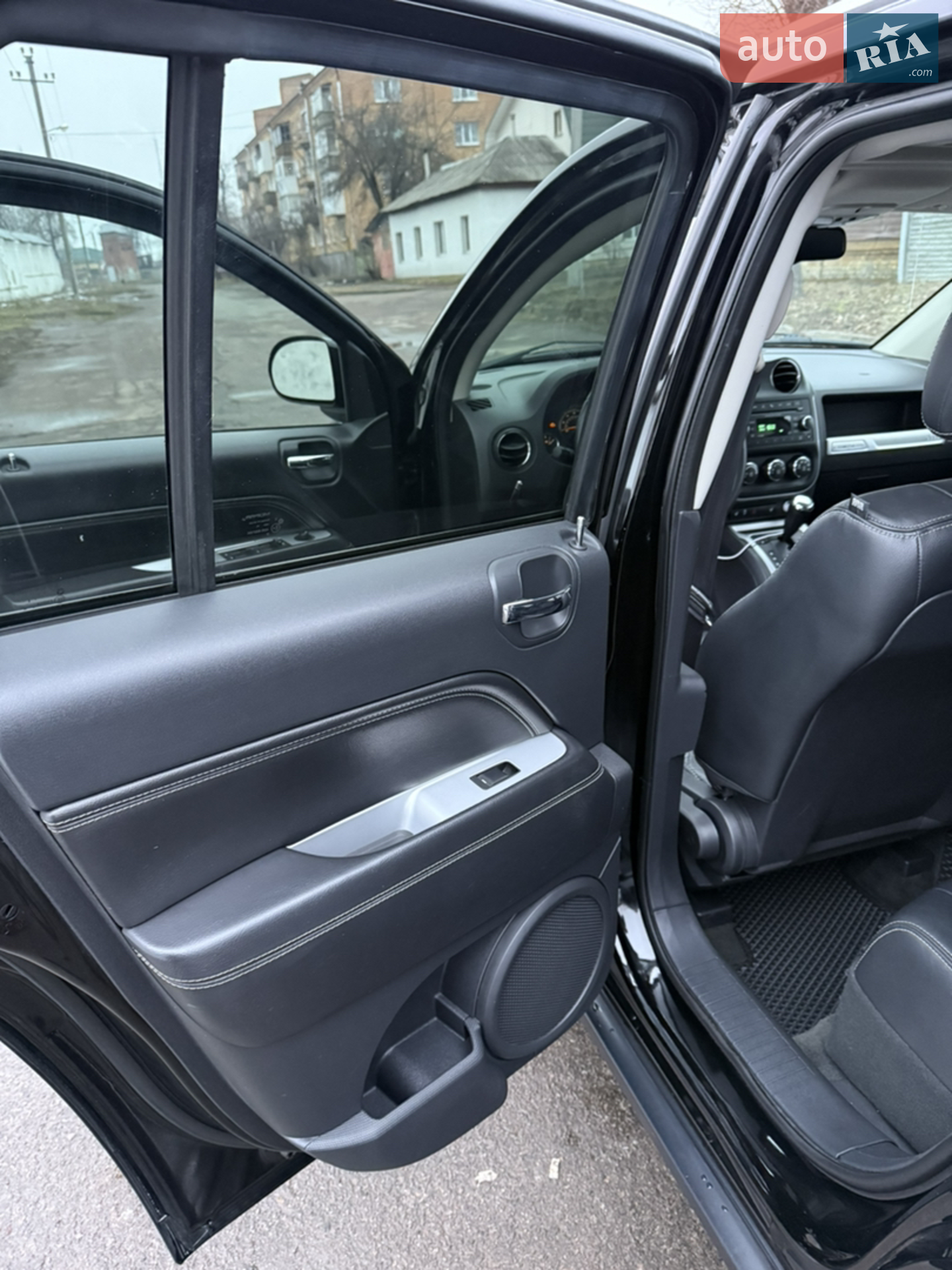 2016 Jeep Compass - мініатюра 10