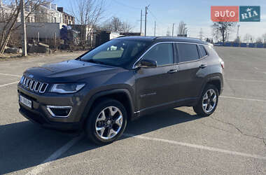 Внедорожник / Кроссовер Jeep Compass 2018 в Киеве