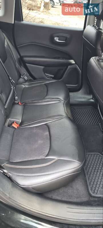 Внедорожник / Кроссовер Jeep Compass 2018 в Киеве