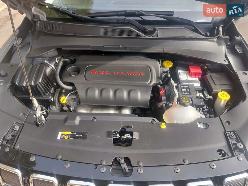 Внедорожник / Кроссовер Jeep Compass 2021 в Гадяче