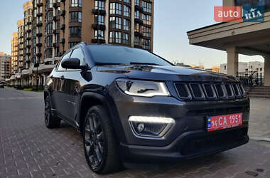 Внедорожник / Кроссовер Jeep Compass 2021 в 