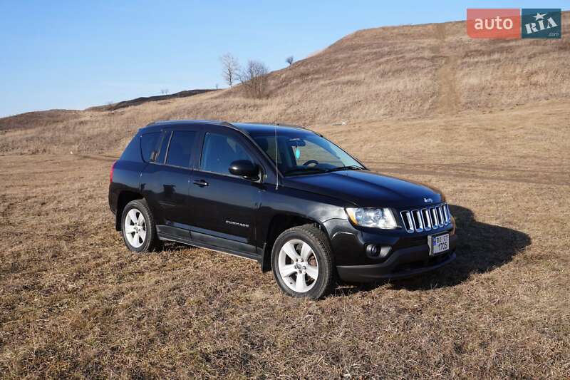 Внедорожник / Кроссовер Jeep Compass 2011 в Черновцах