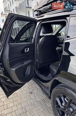 Внедорожник / Кроссовер Jeep Compass 2022 в 