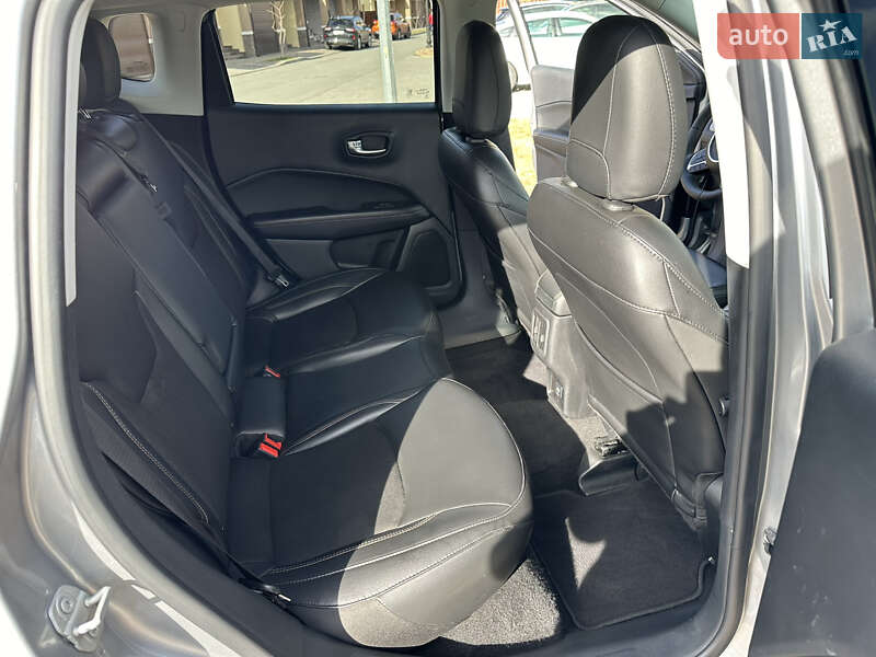 Внедорожник / Кроссовер Jeep Compass 2020 в Броварах