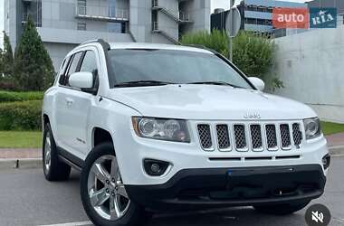Позашляховик / Кросовер Jeep Compass 2013 в 