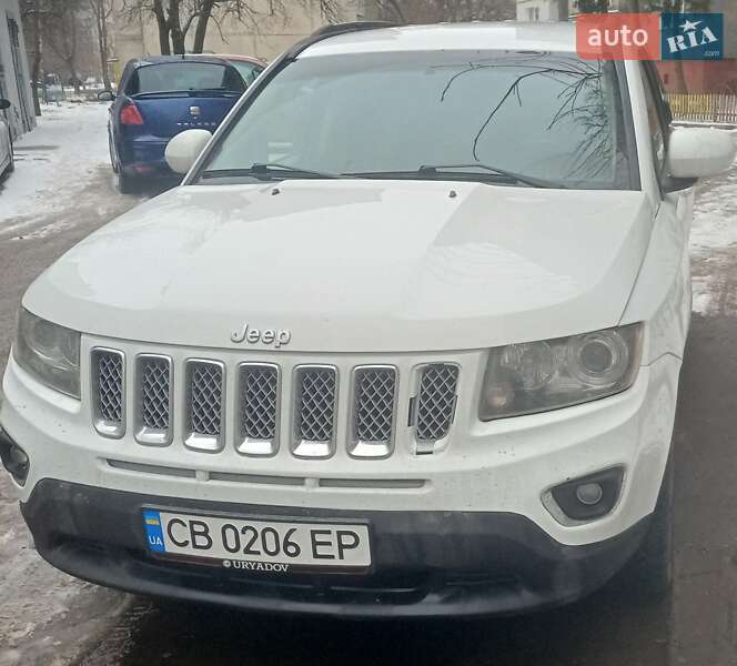 Позашляховик / Кросовер Jeep Compass 2013 в 