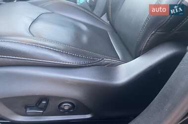 Внедорожник / Кроссовер Jeep Compass 2019 в 
