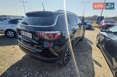 Позашляховик / Кросовер Jeep Compass 2017 в 