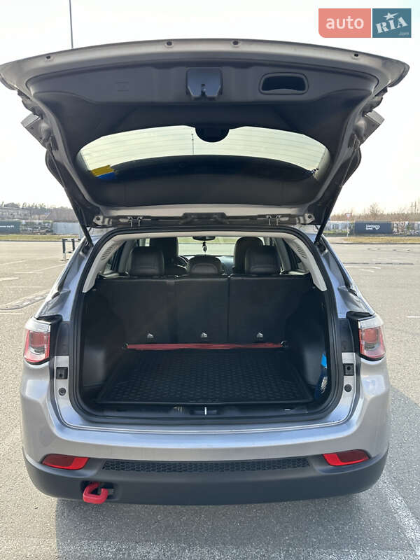 Позашляховик / Кросовер Jeep Compass 2017 в Ружині