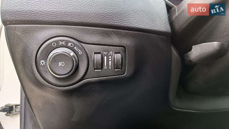 Внедорожник / Кроссовер Jeep Compass 2019 в Киеве