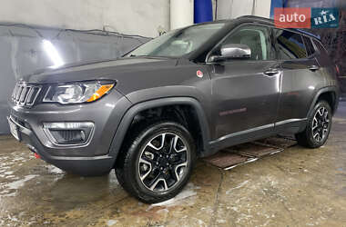 Позашляховик / Кросовер Jeep Compass 2020 в 