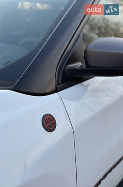Позашляховик / Кросовер Jeep Compass 2022 в 