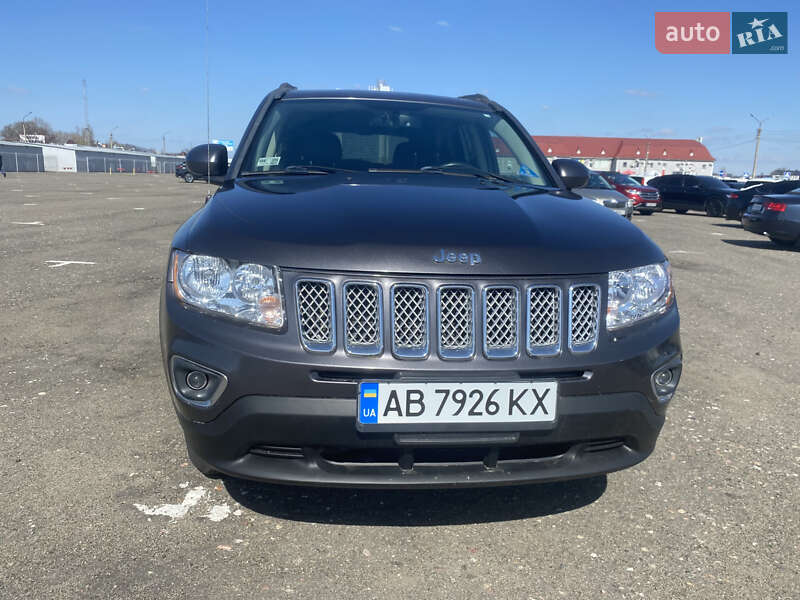 Внедорожник / Кроссовер Jeep Compass 2016 в Киеве