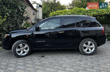 Внедорожник / Кроссовер Jeep Compass 2015 в Ивано-Франковске