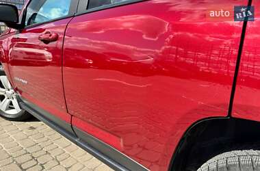 Внедорожник / Кроссовер Jeep Compass 2016 в 
