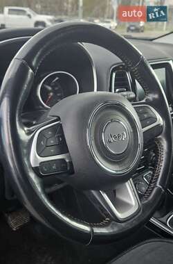 Позашляховик / Кросовер Jeep Compass 2020 в 