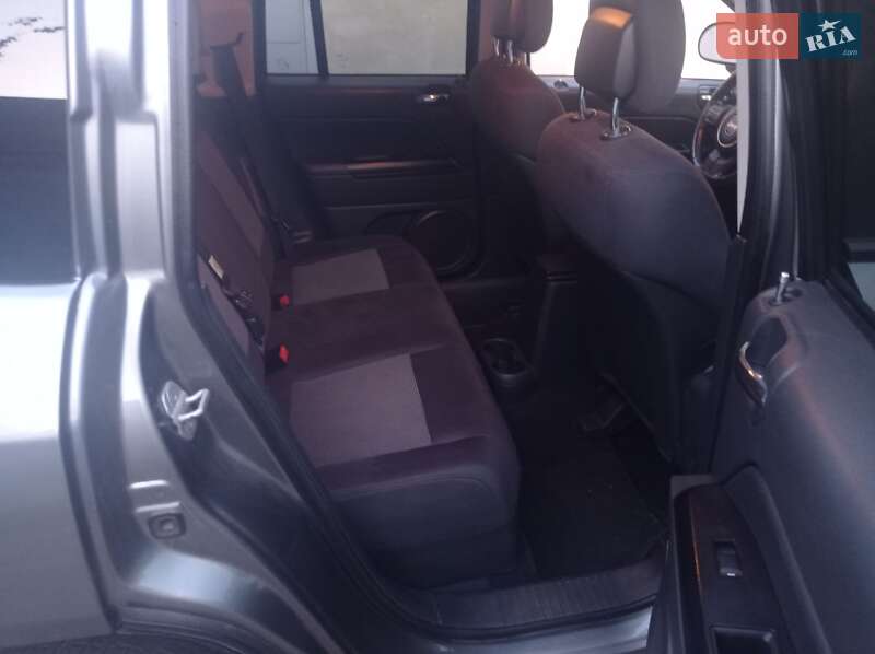 Внедорожник / Кроссовер Jeep Compass 2011 в Киеве