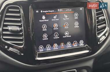 Позашляховик / Кросовер Jeep Compass 2019 в 