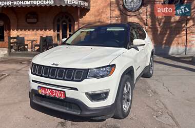 Позашляховик / Кросовер Jeep Compass 2019 в 