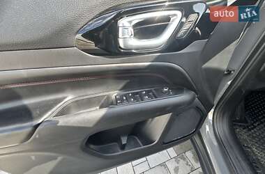 Внедорожник / Кроссовер Jeep Compass 2021 в 