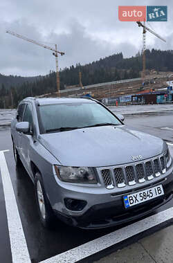 Внедорожник / Кроссовер Jeep Compass 2014 в 