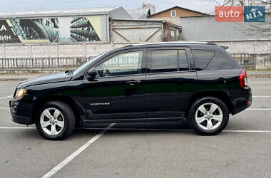 Внедорожник / Кроссовер Jeep Compass 2014 в 