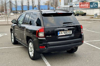 Внедорожник / Кроссовер Jeep Compass 2014 в 