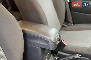 Внедорожник / Кроссовер Jeep Compass 2014 в 